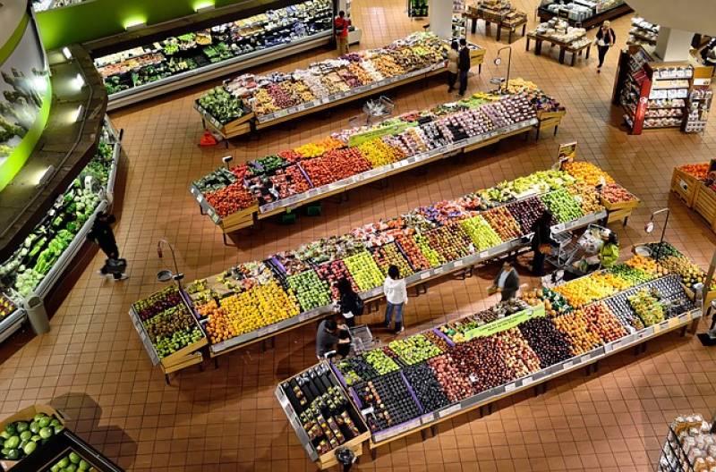 installation de caméra de videosurveillance dans un magasin à Arcahcon